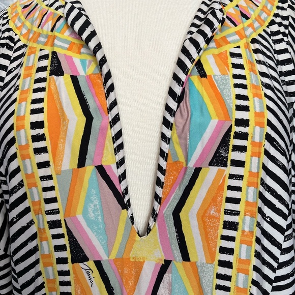 Trina Turk Tunic - Picture 2 of 7